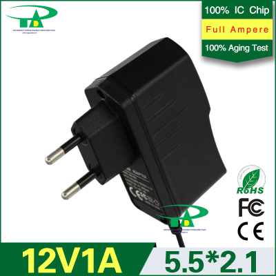 Adapter 12V 1A cắm tường