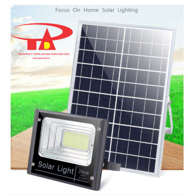 SOLAR FLOOD LIGHT 200W