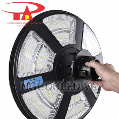 Đèn led sân vườn NLMT UFO 800W