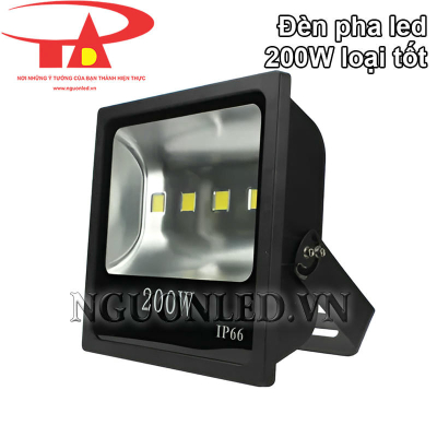 Đèn pha led 200W loại tốt