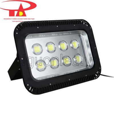 Đèn pha led mắt lồi 400w