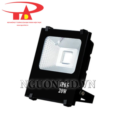 Đèn pha led đổi màu 20W