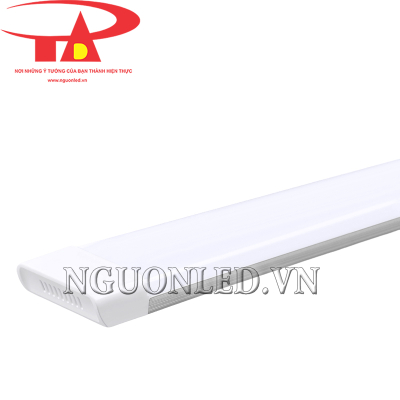 Đèn tuýp LED bán nguyệt đầu vuông 120W