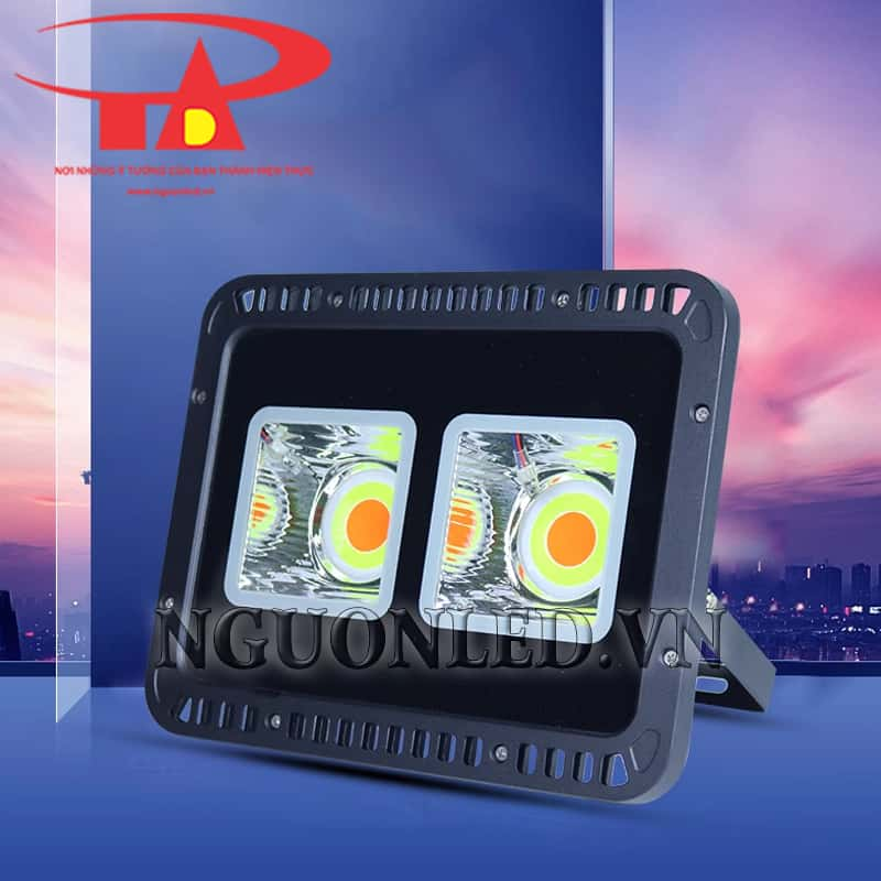 Đèn led pha chip COB đổi màu