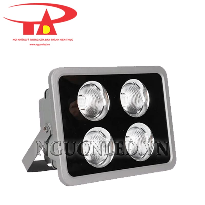 Đầu tư thông minh với đèn pha led đổi màu 200W