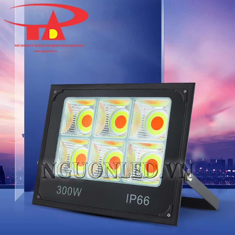 Đèn led pha COB đổi màu