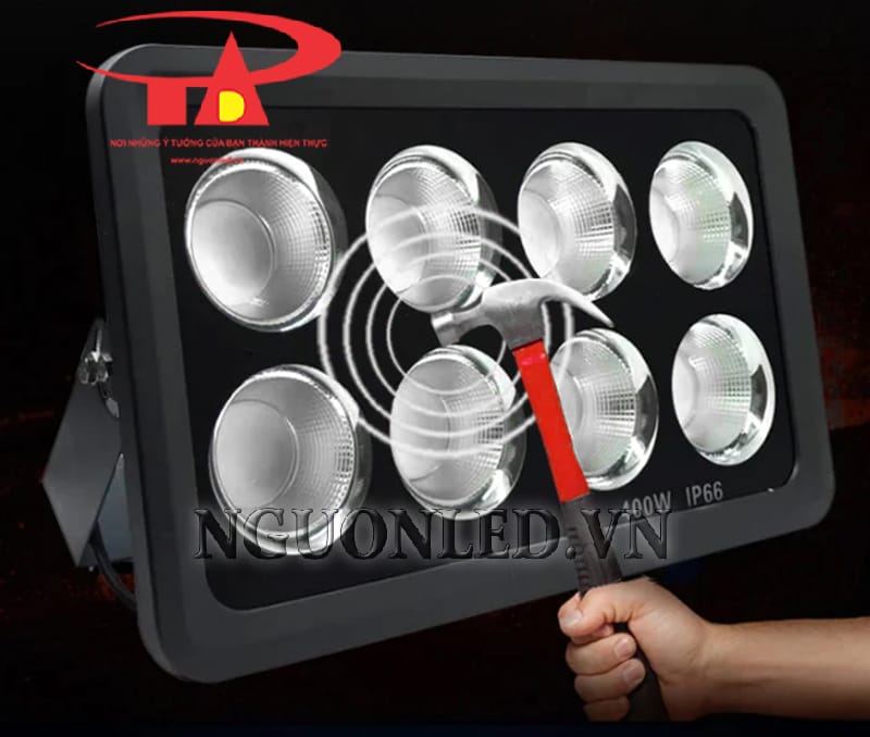 Đèn pha led COB 400W đổi màu vỏ dày