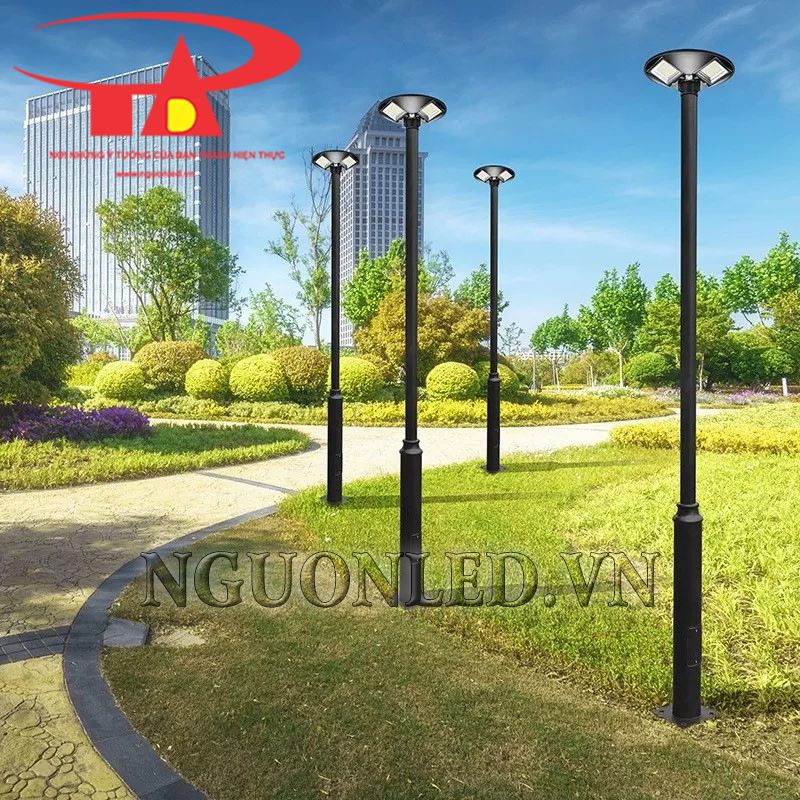 Đèn led sân vườn năng lượng UFO 800W tại Sài Gòn