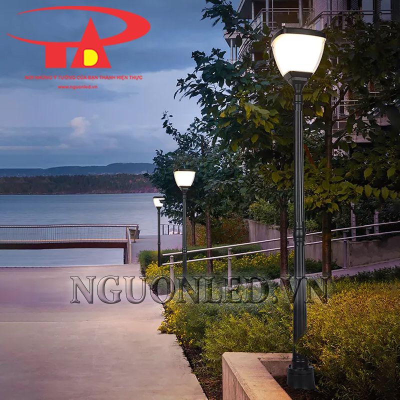 Đèn led sân vườn năng lượng 30W mã TY03 tại Hồ Chí Minh