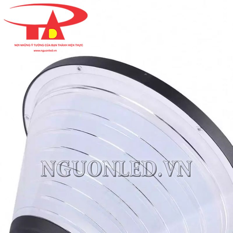 Đèn led sân vườn năng lượng 60W mã TY090