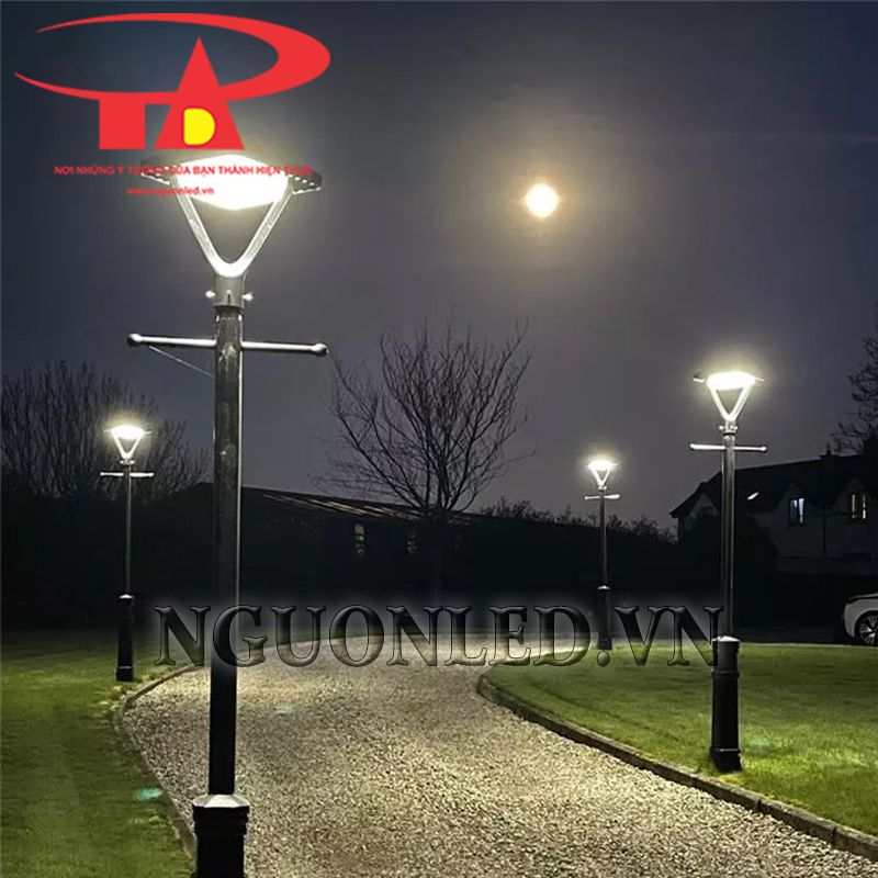 Đèn led sân vườn năng lượng 20W mã TY104 tại Hồ Chí Minh