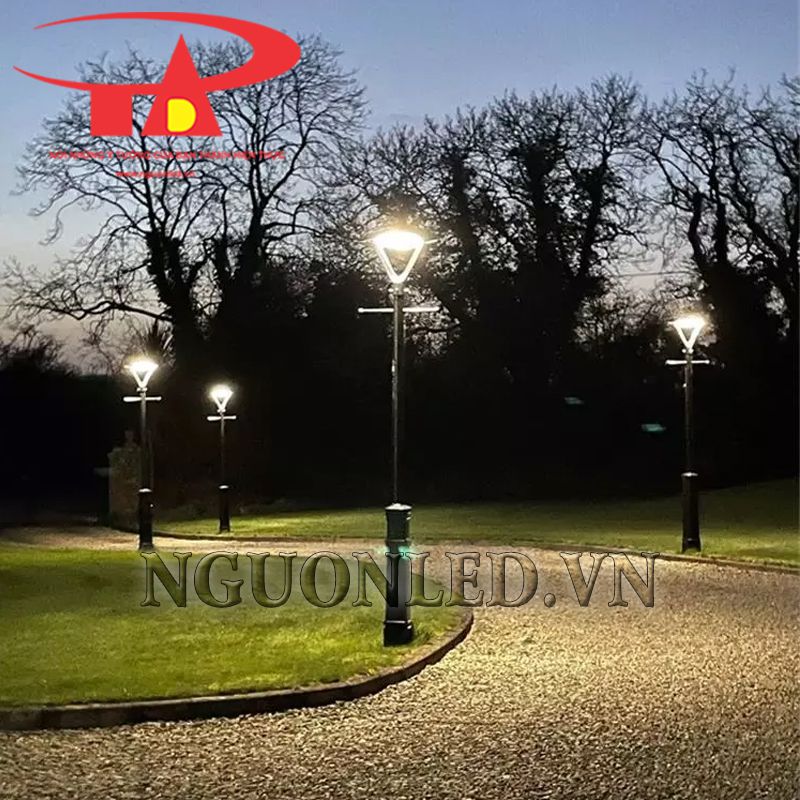 Đèn led sân vườn năng lượng 20W mã TY104 tại Sài Gòn