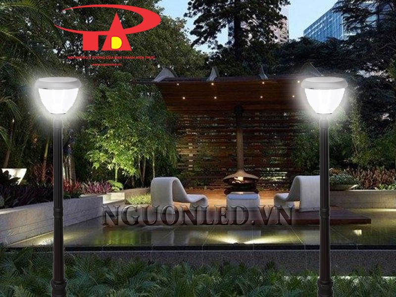 Đèn led sân vườn năng lượng 5W mã YZY01