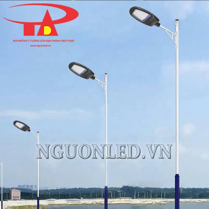 Đèn đường led năng lượng mặt trời 200W Jindian