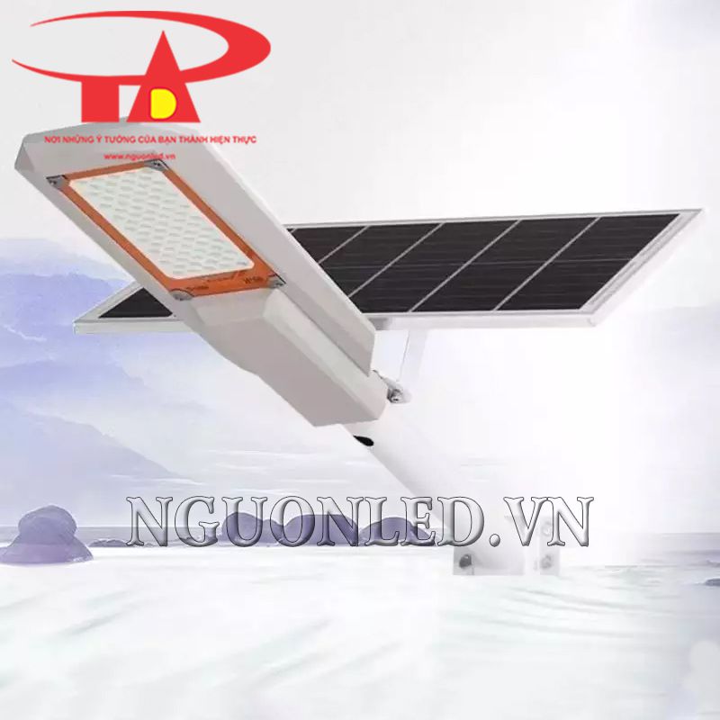 Đèn đường solar 200W đủ công suất