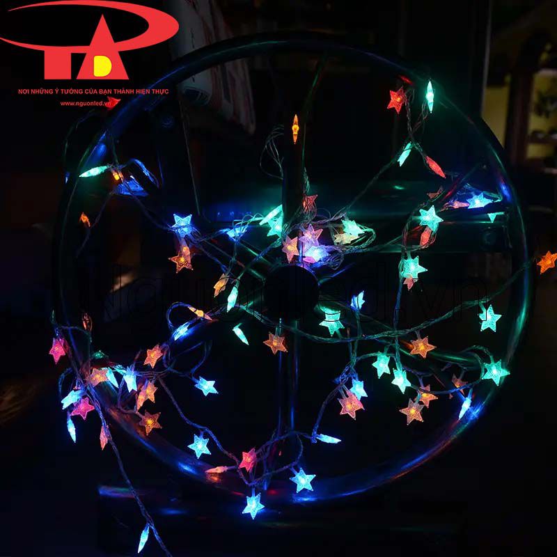 Đèn led trang trí noel đủ màu ngoài trời.jpg