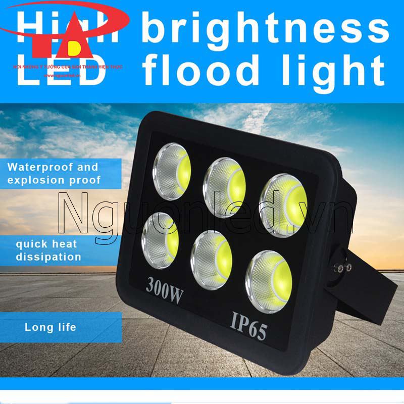 Đèn pha led 300w vỏ dày chất lượng