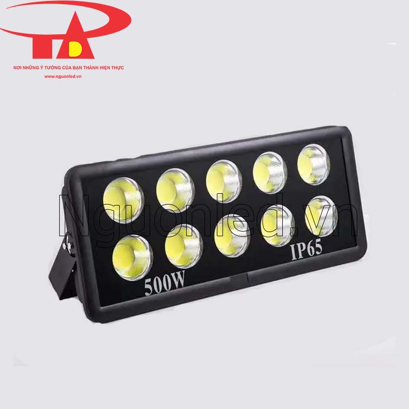 Đèn pha led 500w đủ công suất