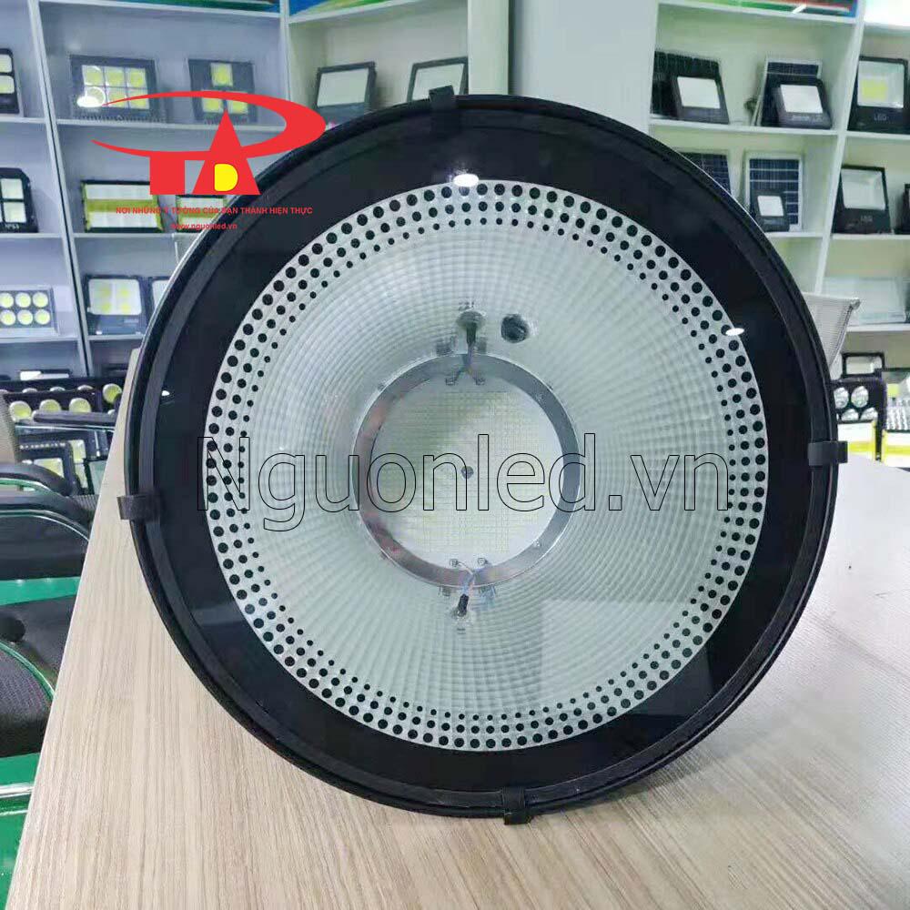 Đèn led pha 400w chiếu sáng ngoài trời