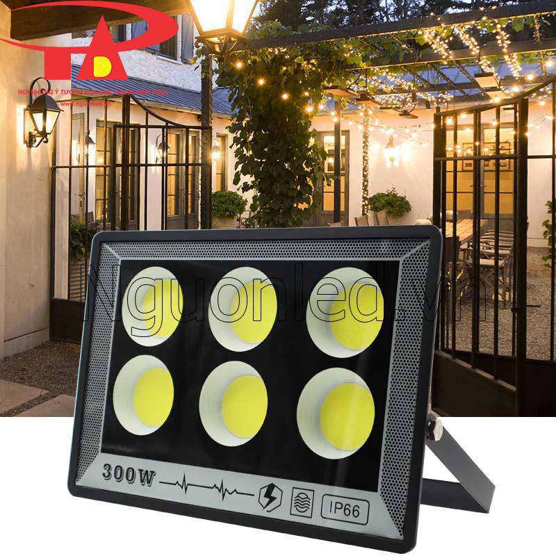 Đèn pha led 300w cob loại tốt