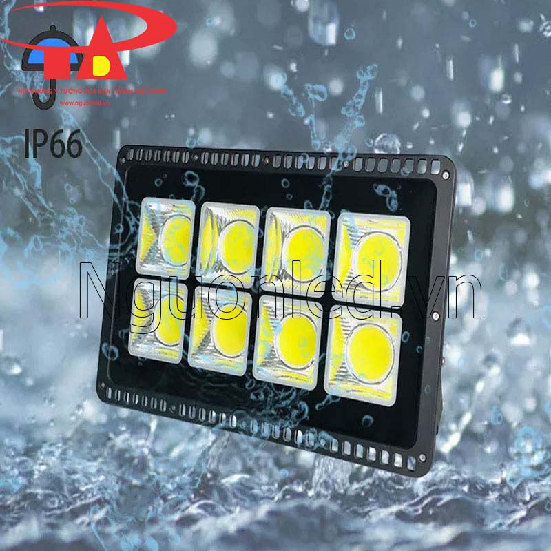 Đèn pha chiếu xa 400w COB chống mưa