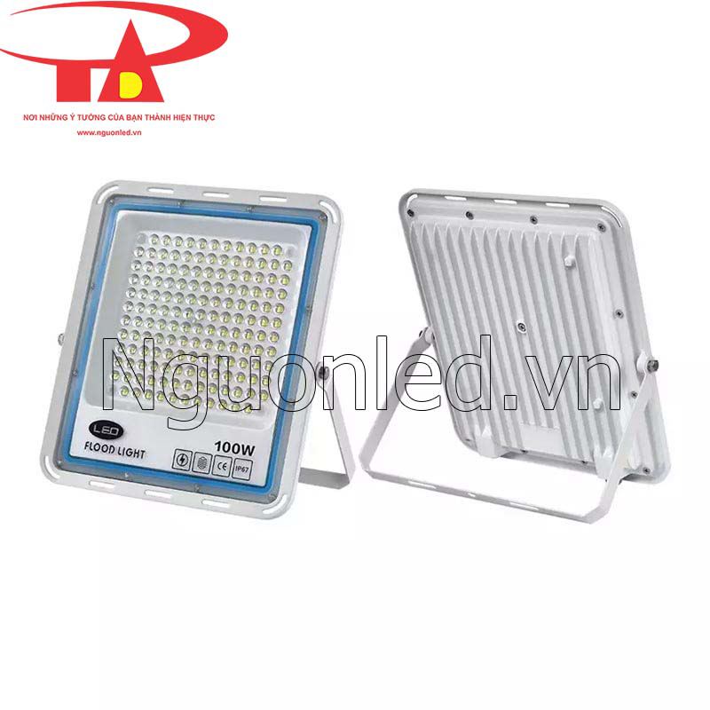 Đèn pha led chiếu điểm 100w