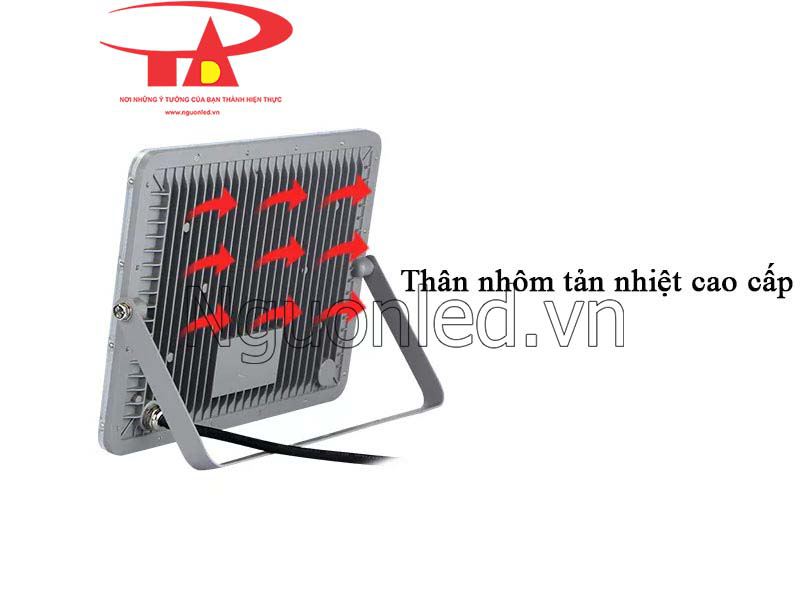 Đèn pha led thần nhôm 50w tản nhiệt cao