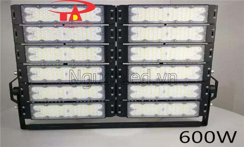 Đèn led pha module 600w dùng ngoài trời