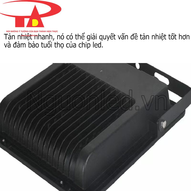 Đèn pha led loại tốt, giá rẻ, công suất 100w