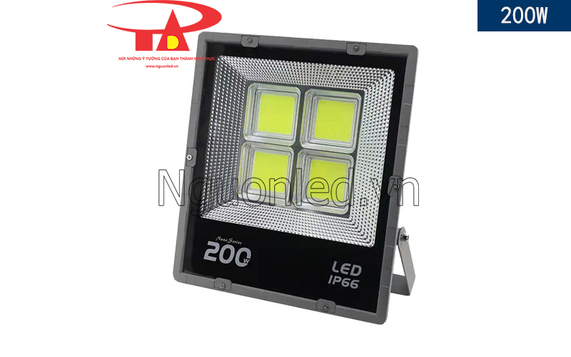 Đèn pha led ngoài trời công suất 200w