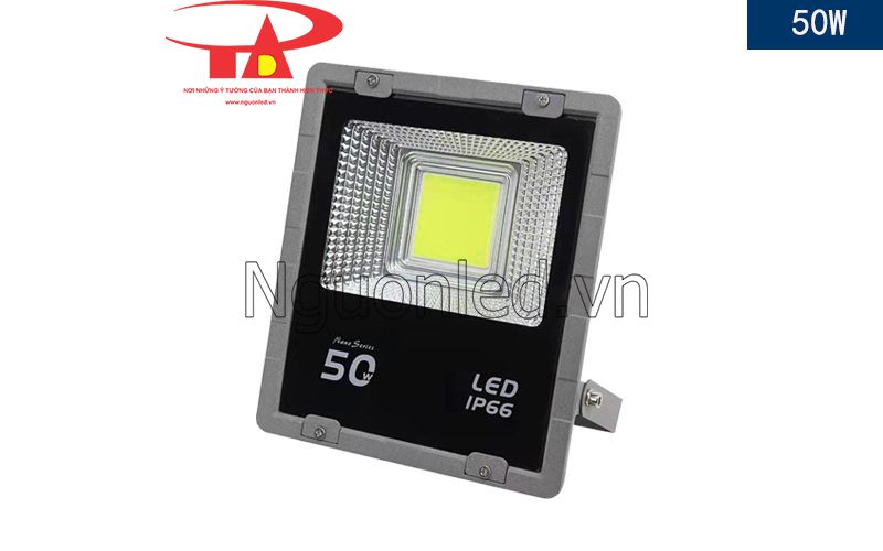 Đèn pha led ngoài trời 50w