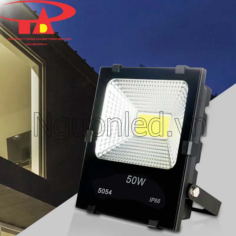 Đèn led pha 50w cob chóa kim cương