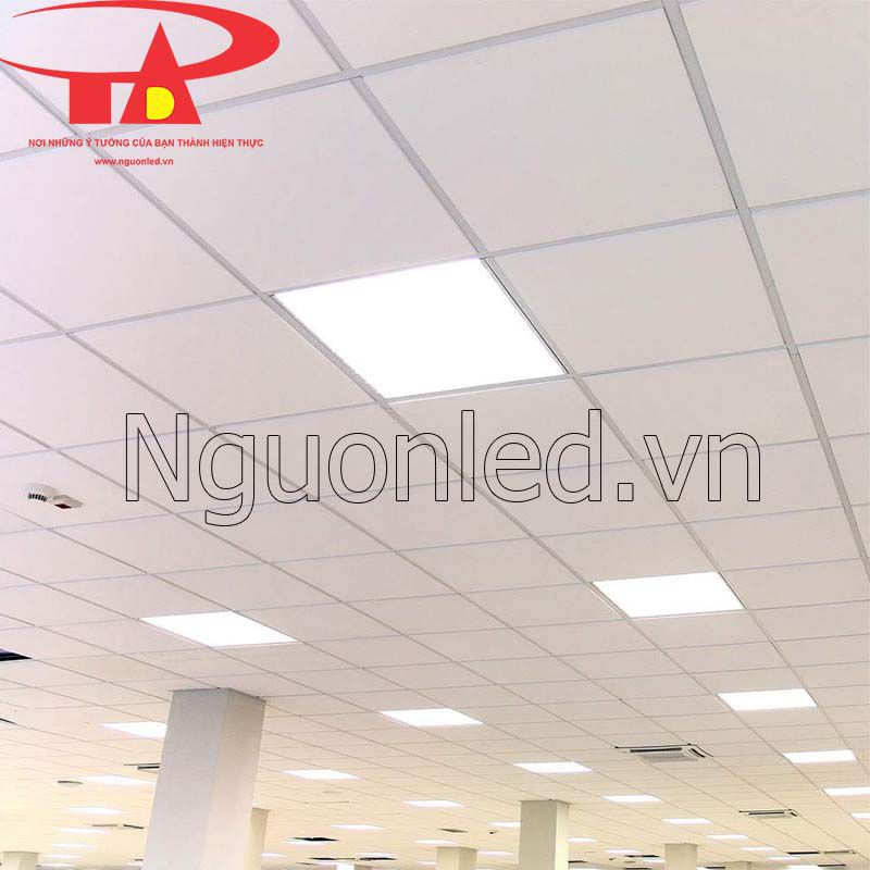 Đèn led panel âm trần 24w