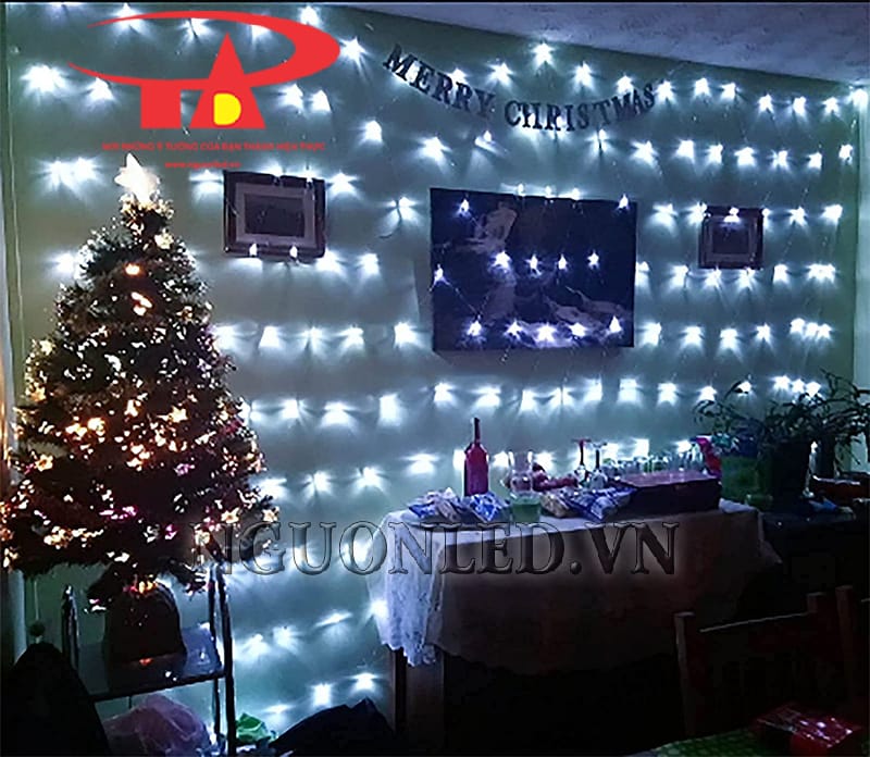 Ảnh led rèm dạng lưới 2x2m màu trắng