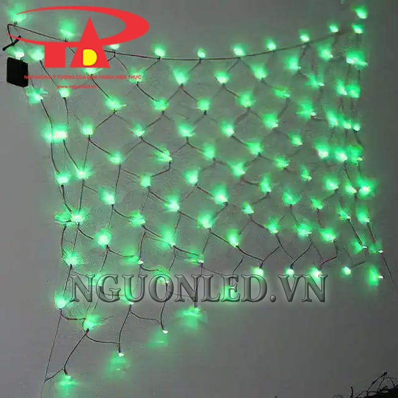 Ứng dụng led rèm dạng lưới màu xanh lá tại Hồ Chí Minh