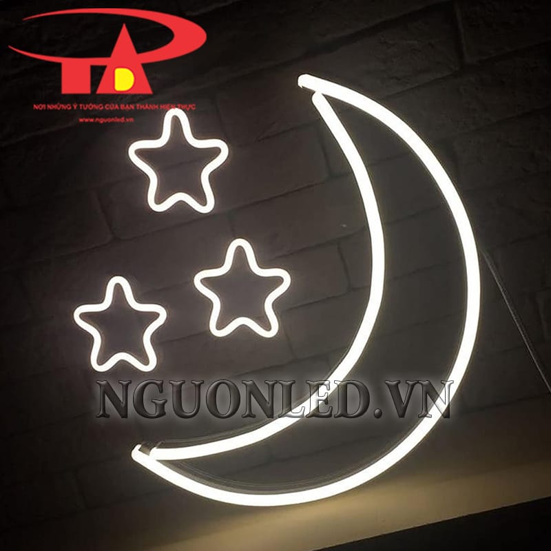 Đèn led neon mặt trăng màu trắng tại Nha Trang