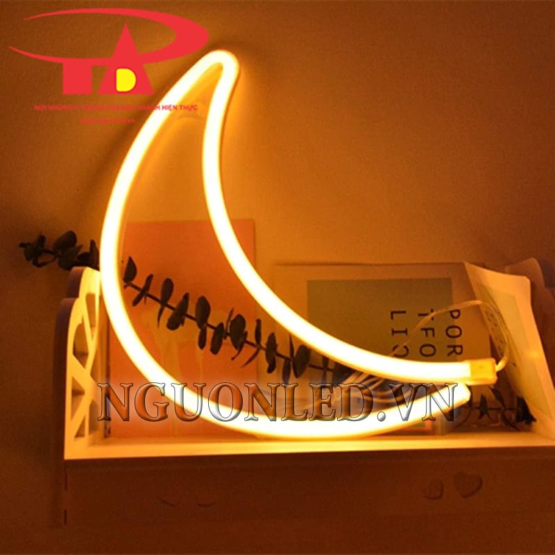 Ứng dụng led neon trăng khuyết màu vàng tại Hà Nội