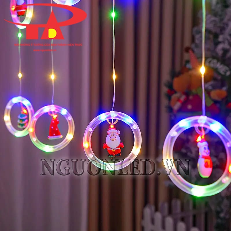 Ảnh led rèm vòng tròn noel đủ màu tại Đà Nẵng