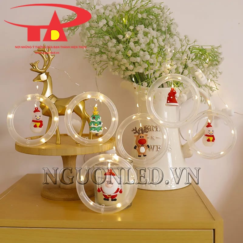 Ứng dụng led rèm noel vòng tròn màu vàng tại TPHCM