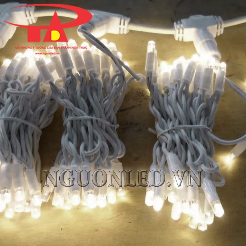 Đèn led rèm thác nước 3m x 2m màu trắng