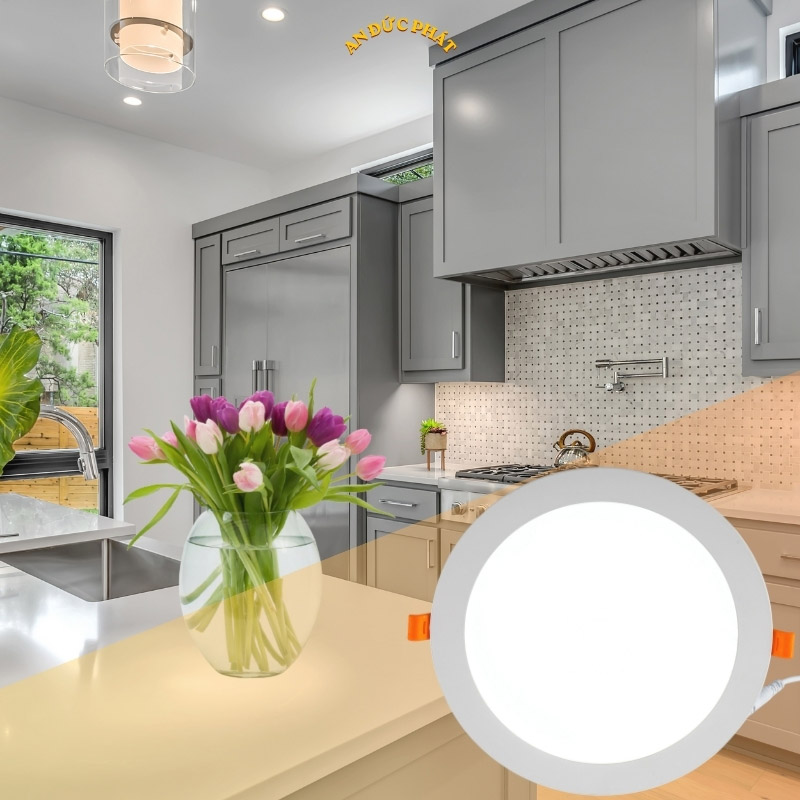 Đèn âm trần dùng cho phòng bếp ánh sáng ấm áp