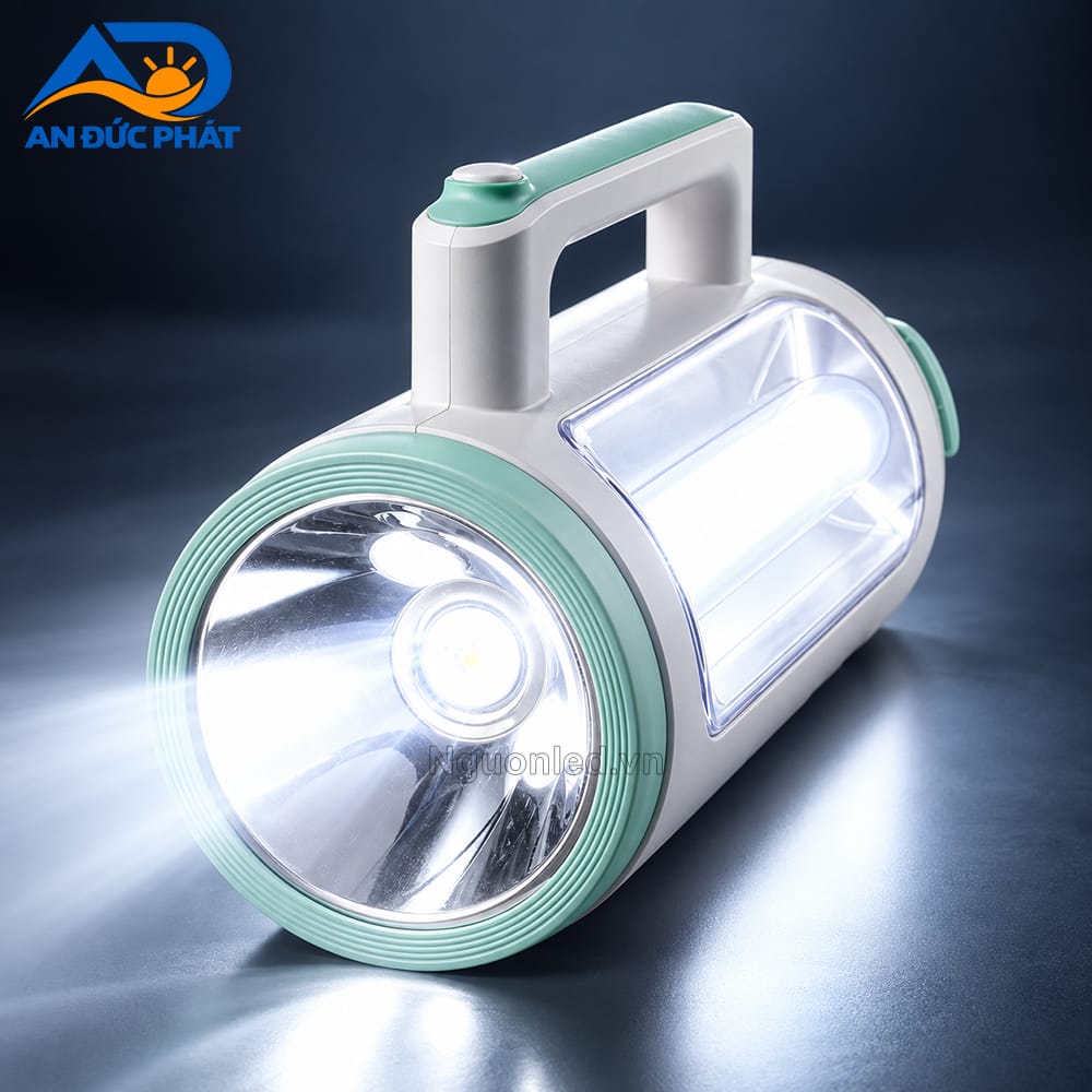 Đèn pin đa năng MPE DPM1 với quai cầm và đèn chiếu sáng trên thân