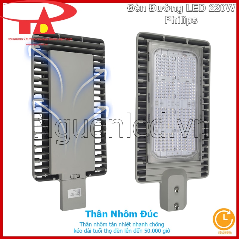 Thiết kế vỏ nhôm tản nhiệt của đèn LED đường phố 220W giúp duy trì hiệu suất chiếu sáng ổn định ngoài trời