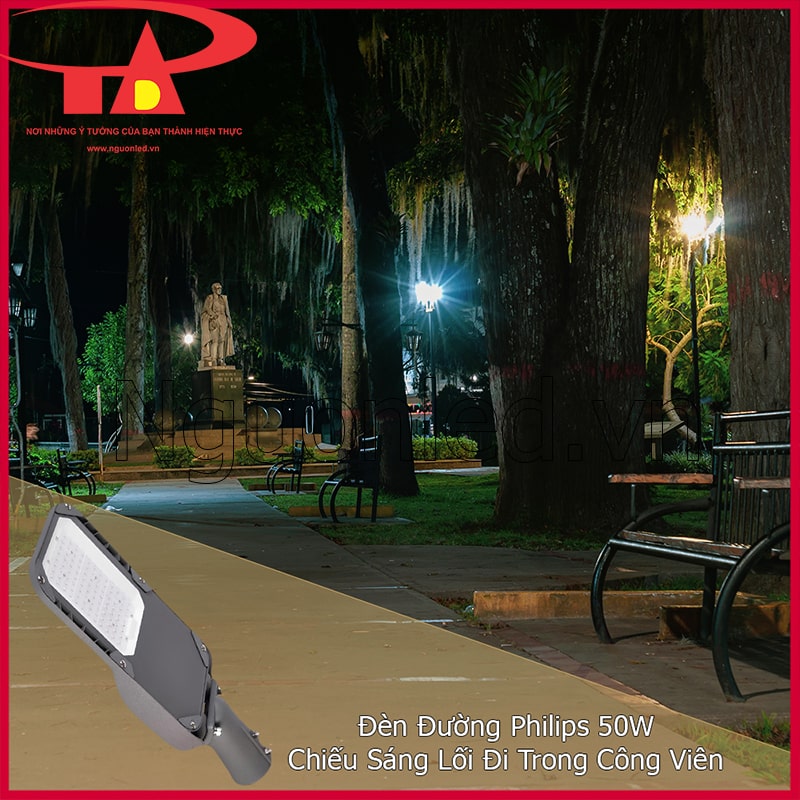 Đèn led 50w chiếu sáng trong công viên giúp không gian rõ ràng và dễ chịu khi dạo bộ