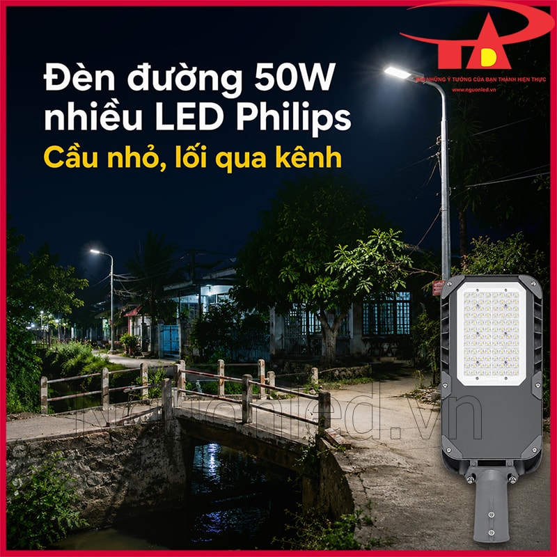 Đèn đường 50W nhiều LED Philips chiếu sáng cầu nhỏ và lối qua kênh ban đêm