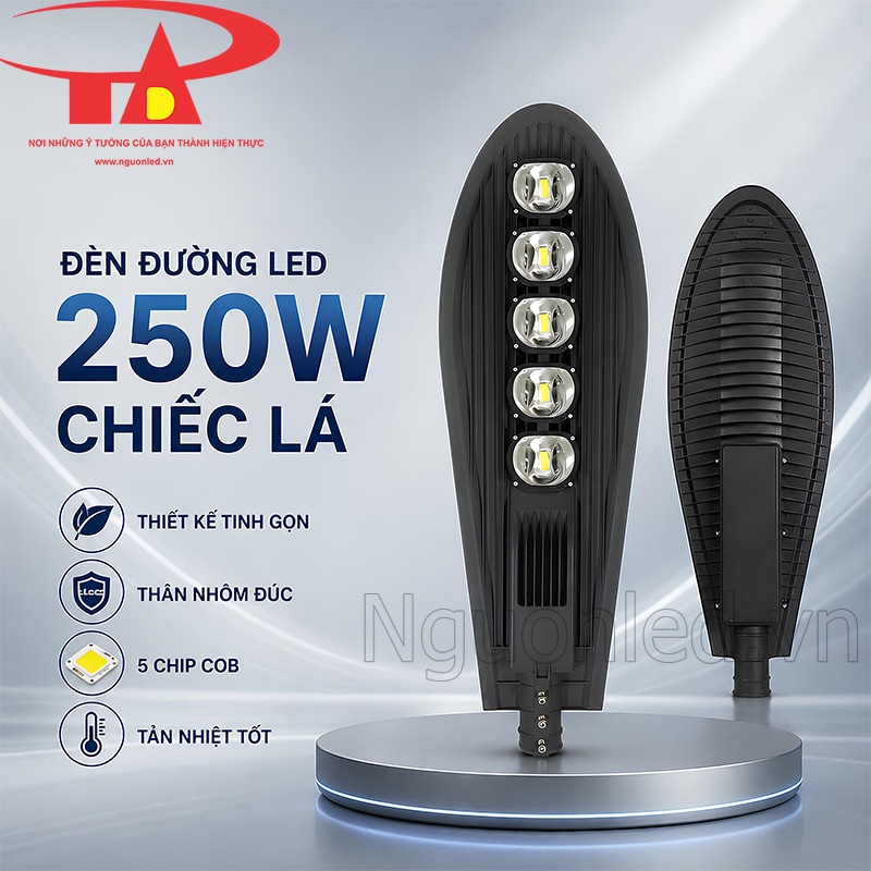 Đèn đường LED 250W chiếc lá An Đức Phát với mặt trước 5 chip COB và mặt sau thân nhôm đúc