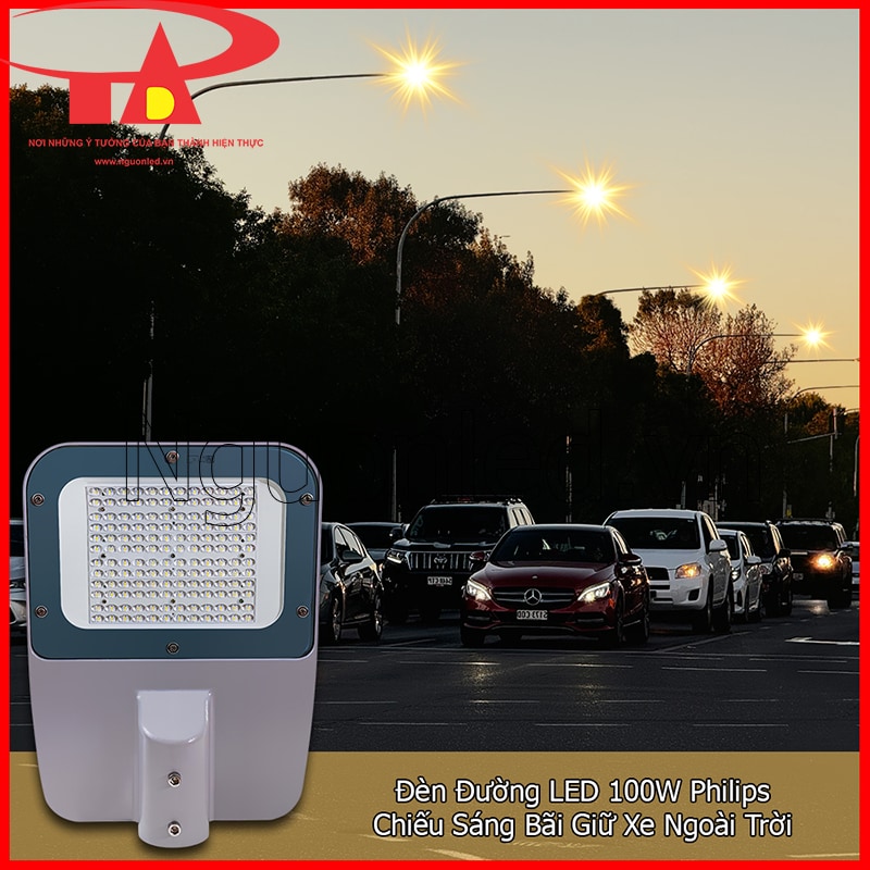 Đèn đường 100W Full Philips cho bãi xe, bãi dừng ngoài trời tạo cảm giác an tâm hơn