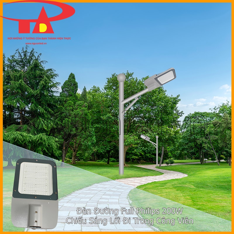 Đèn đường LED 200W Philips chiếu sáng lối đi trong công viên