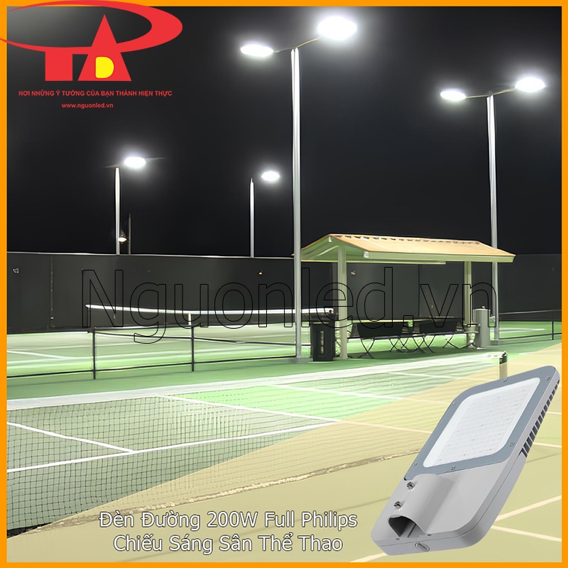 Đèn đường LED Philips 200W chiếu sáng sân thể thao ngoài trời rõ nét khi thi đấu