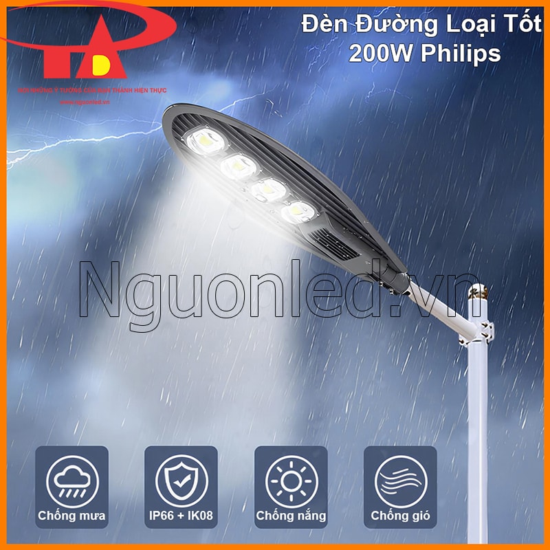 Đèn đường LED 200W chiếc lá đạt chuẩn IP66 chống nước mưa và bụi bẩn ngoài trời